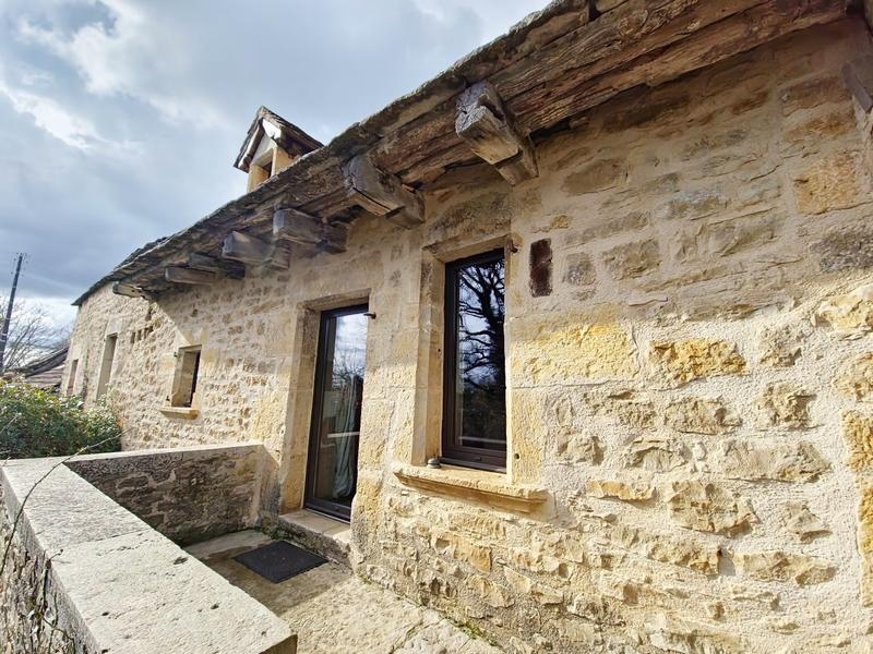 Maison - 225 m² - 9 pièces