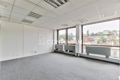 Bureau - 390 m²