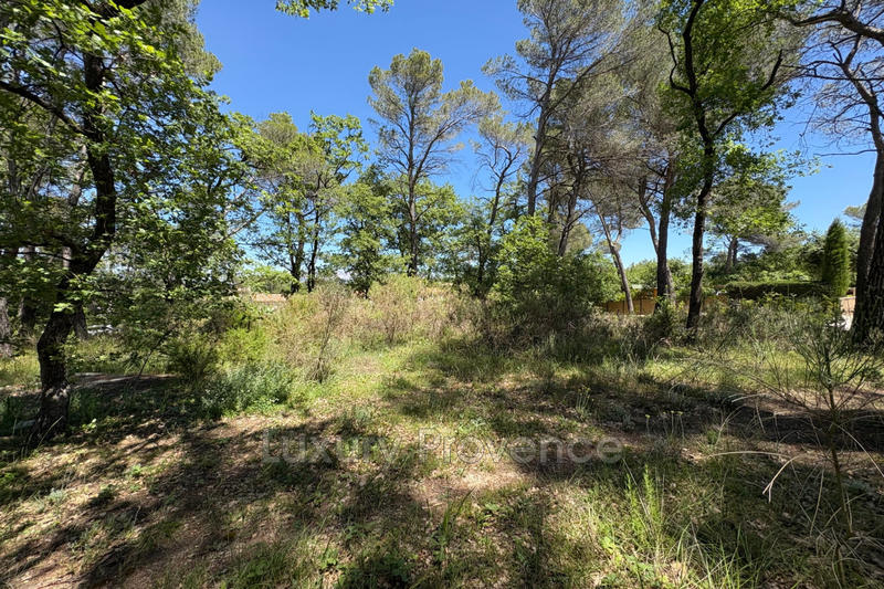 Terrain - 983 m²
