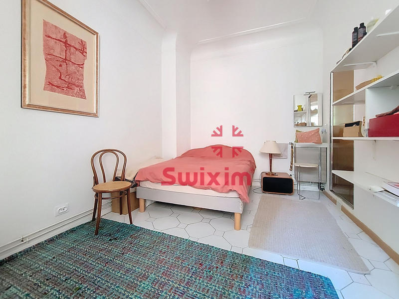 Appartement - 187 m² - 6 pièces