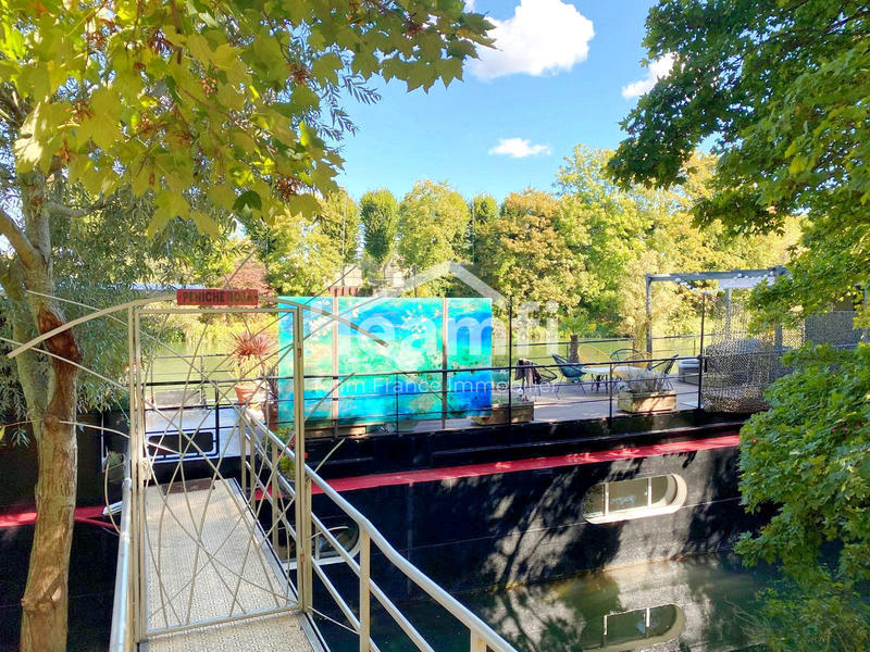 Maison - 200 m² - 6 pièces