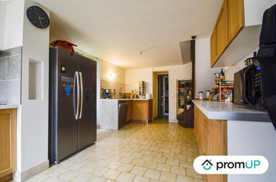 Maison - 97 m² - 4 pièces
