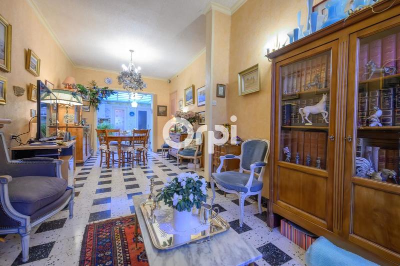 Maison - 99 m² - 4 pièces