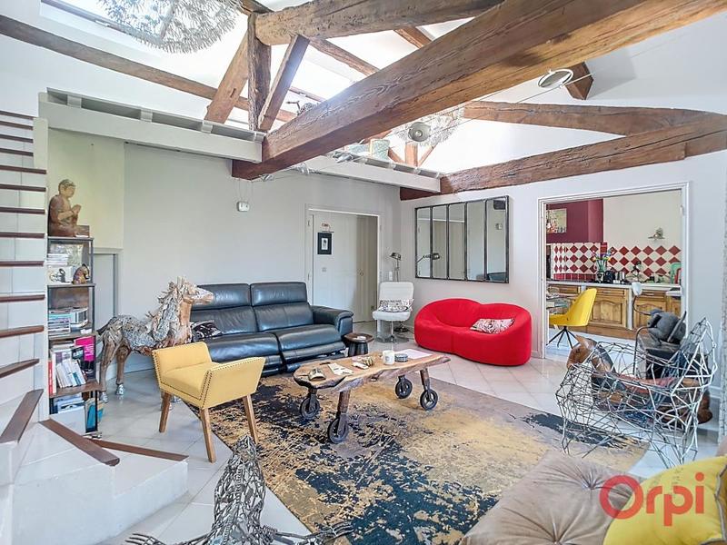 Appartement - 111 m² - 4 pièces