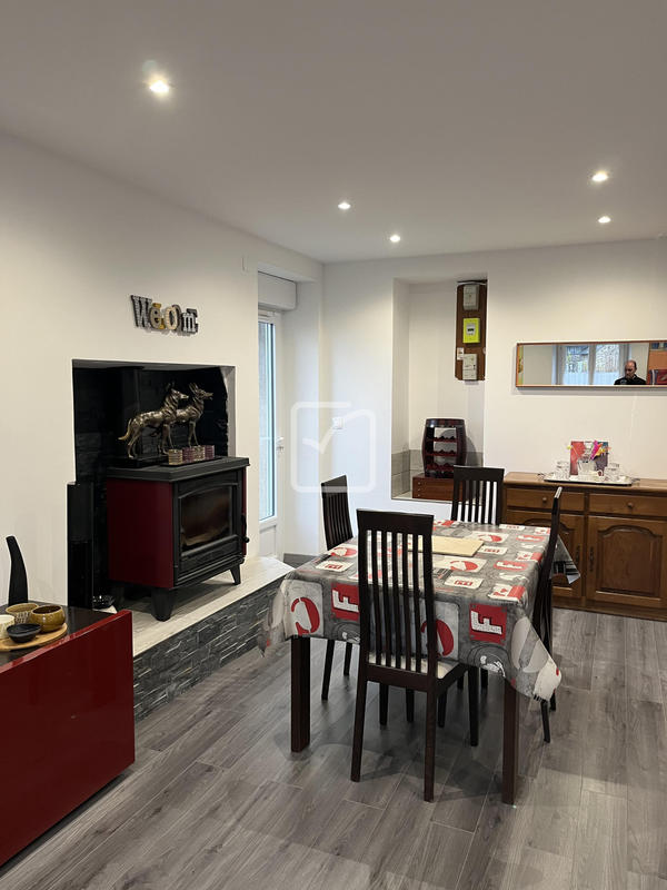 Maison - 127 m² - 6 pièces