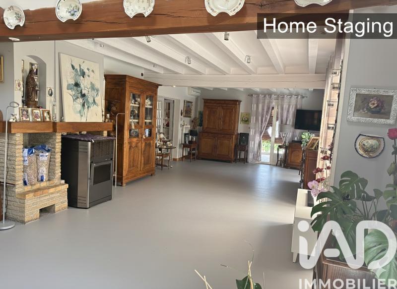 Maison - 238 m² - 9 pièces