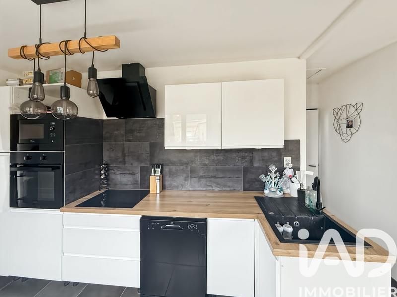 Maison - 60 m² - 3 pièces