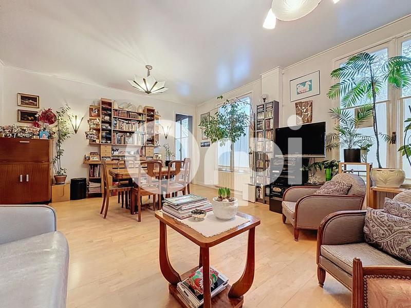 Appartement - 82 m² - 5 pièces