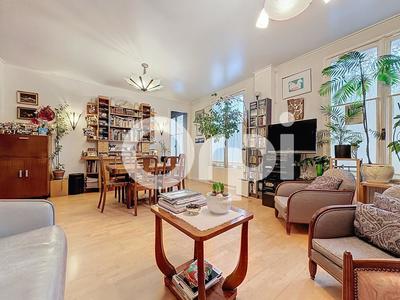 Appartement - 82 m² - 5 pièces