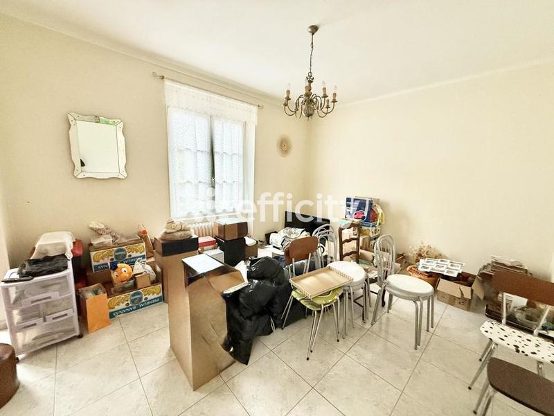 Maison - 93 m² - 4 pièces