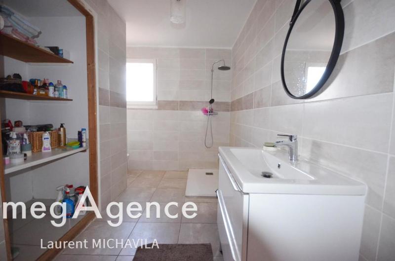 Maison - 189 m² - 8 pièces