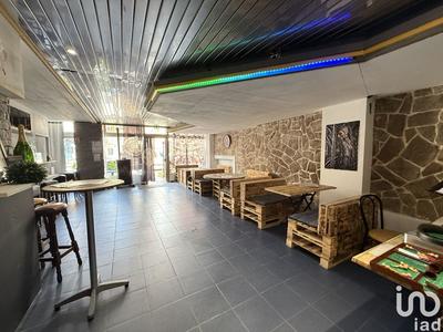 Local commercial - 140 m²