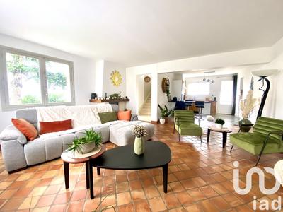 Maison - 139 m² - 5 pièces