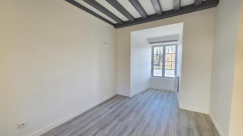 Appartement ancien - 45 m² - 3 pièces