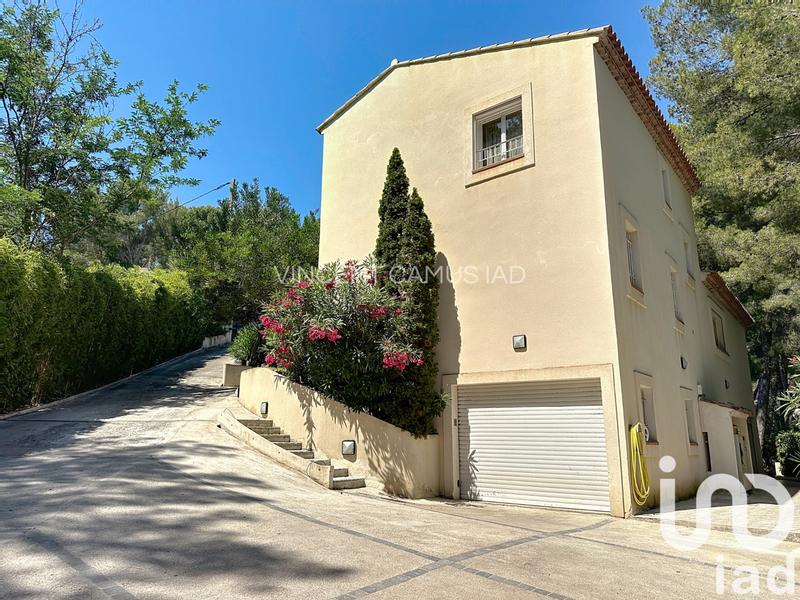 Maison - 188 m² - 5 pièces