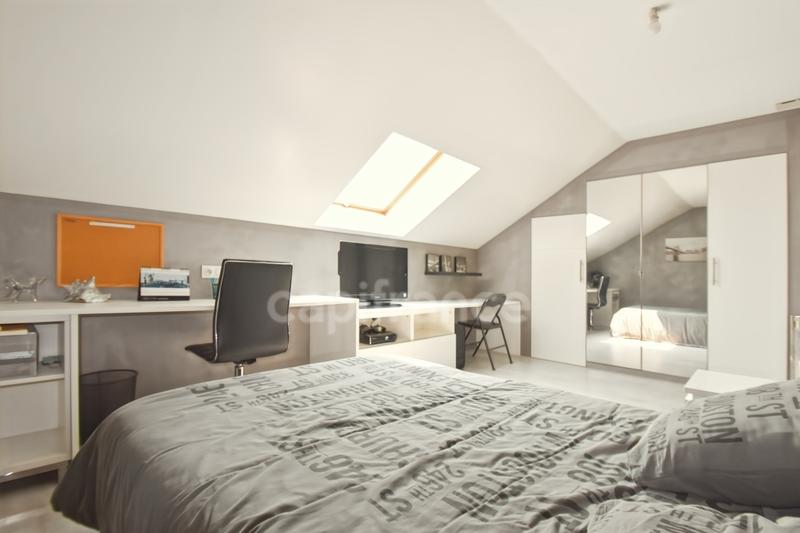 Pavillon - 163 m² - 6 pièces