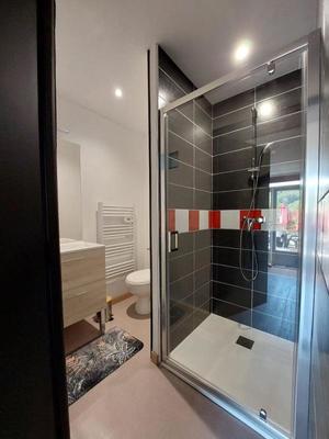 Immeuble - 1 021 m² - 1 pièce