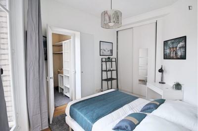 Chambre - 11 m² - 5 pièces