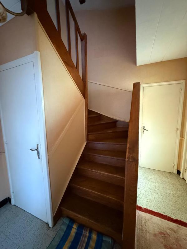 Maison - 81 m² - 6 pièces