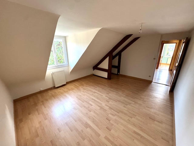 Château - 144 m² - 7 pièces