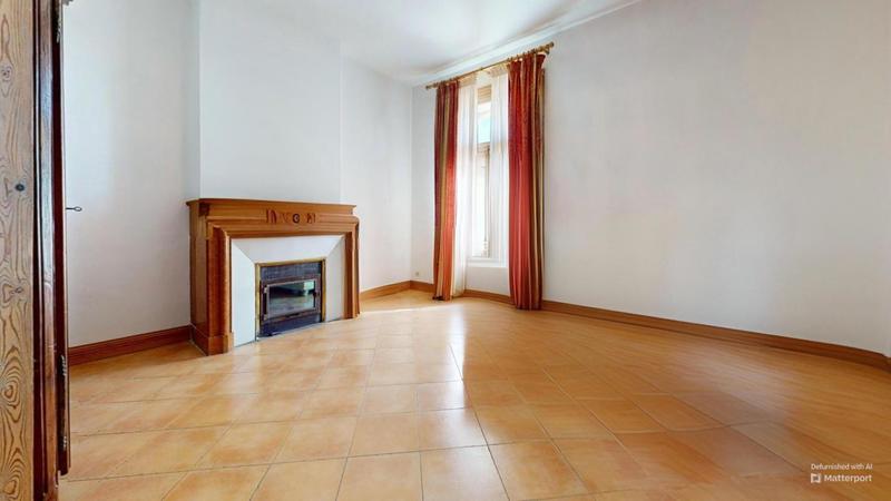 Maison - 235 m² - 5 pièces