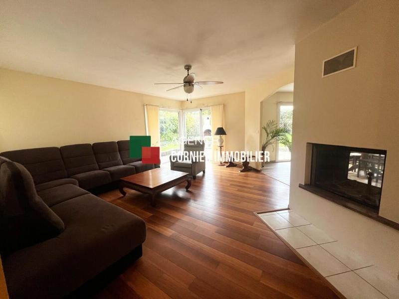 Pavillon - 134 m² - 7 pièces