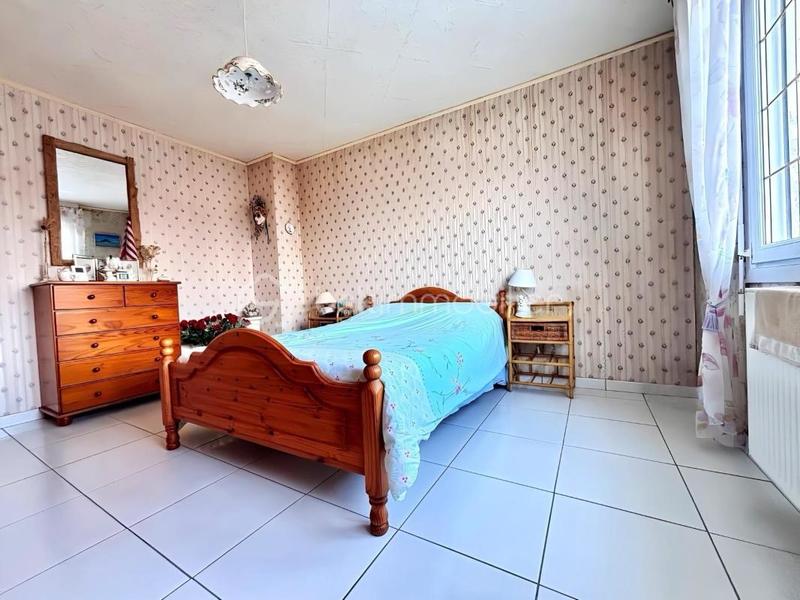 Maison - 101 m² - 6 pièces