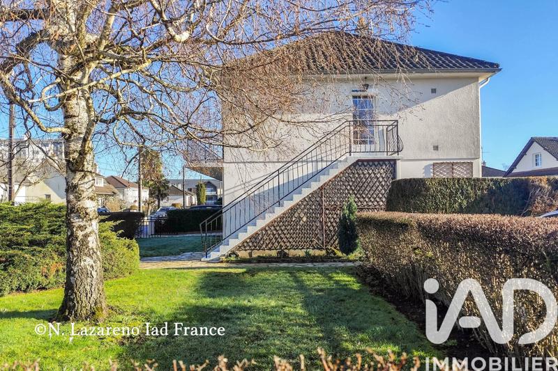 Maison - 111 m² - 5 pièces