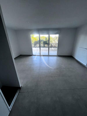 Appartement - 75 m² - 4 pièces