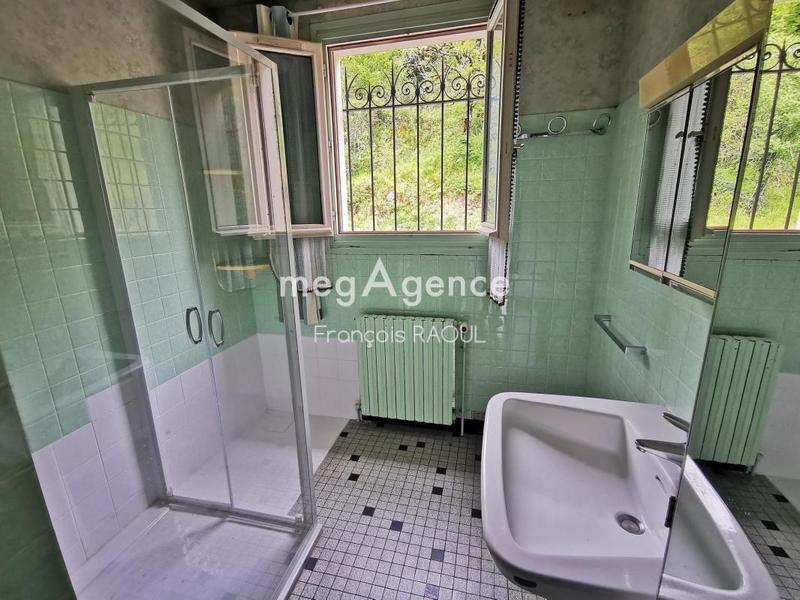 Maison - 143 m² - 6 pièces