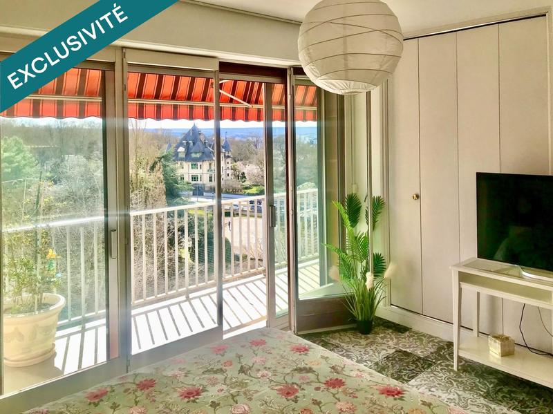 Appartement - 153 m² - 6 pièces