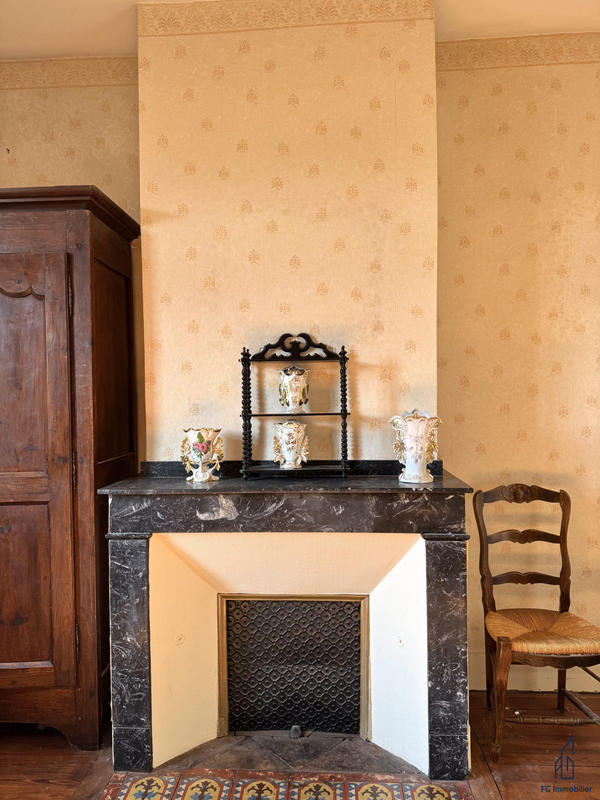 Maison ancienne - 183 m² - 6 pièces