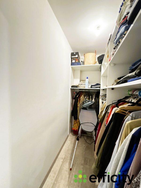 Pavillon - 135 m² - 6 pièces