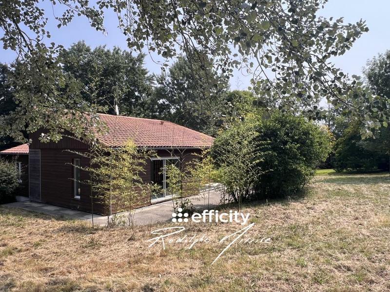 Maison - 90 m² - 5 pièces