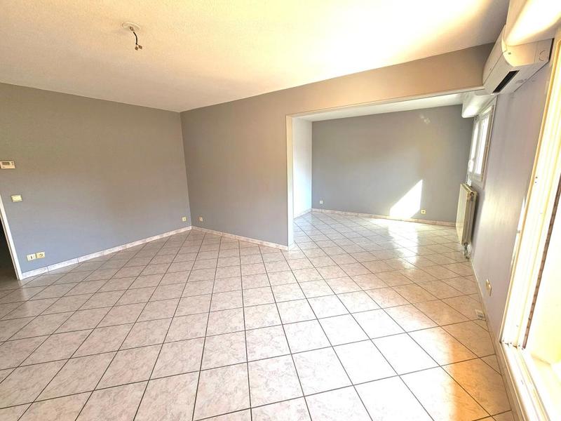 Appartement - 79 m² - 3 pièces