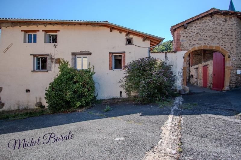 Corps de ferme - 220 m² - 8 pièces