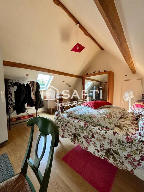 Maison - 223 m² - 7 pièces