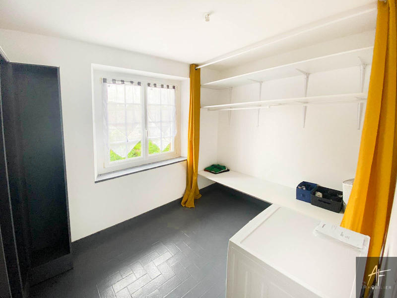 Maison - 170 m² - 6 pièces