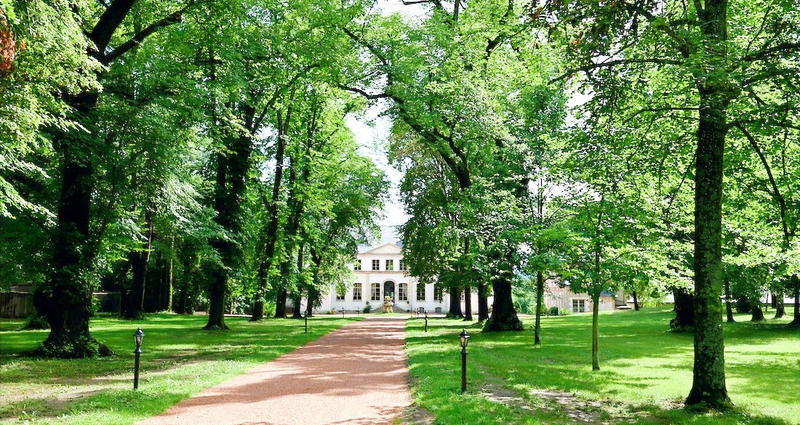 Chambre d'hotes &amp; Gîte Vichy : Château de Charmeil