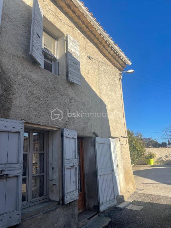 Maison - 90 m² - 6 pièces