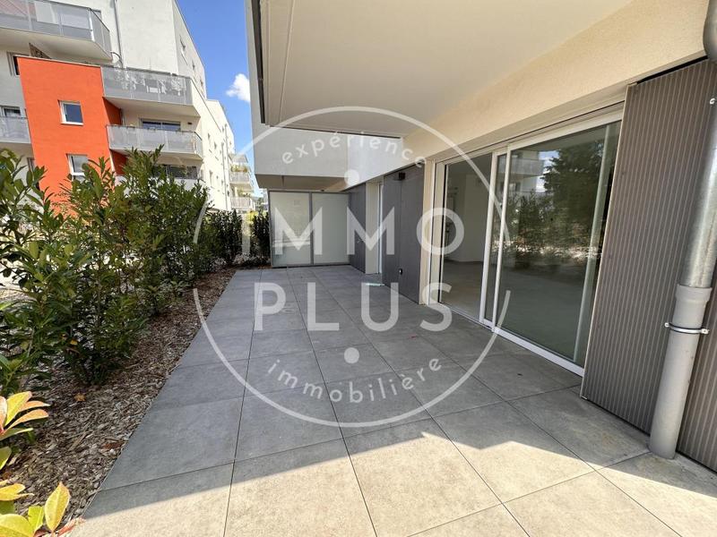 Appartement - 90 m² - 4 pièces