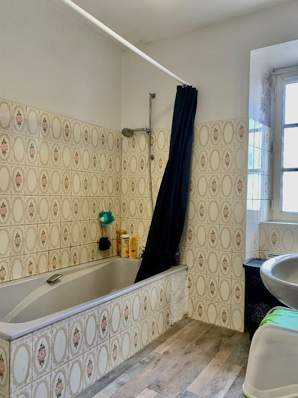 Maison - 80 m² - 5 pièces