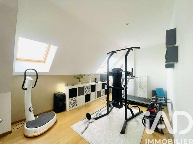 Maison - 172 m² - 7 pièces