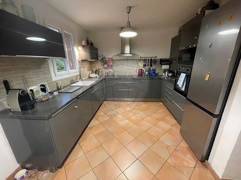 Maison - 152 m² - 6 pièces