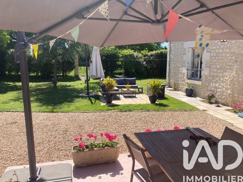 Maison - 327 m² - 13 pièces