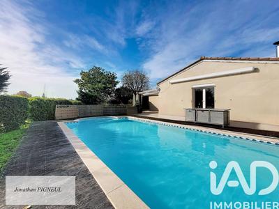 Maison - 102 m² - 5 pièces