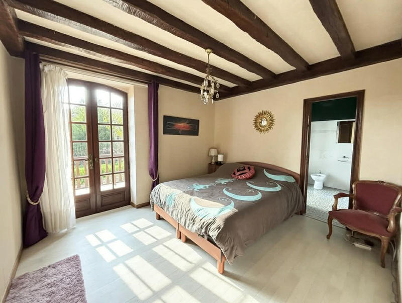 Maison - 190 m² - 6 pièces