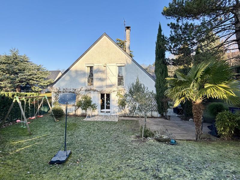 Maison - 145 m² - 6 pièces