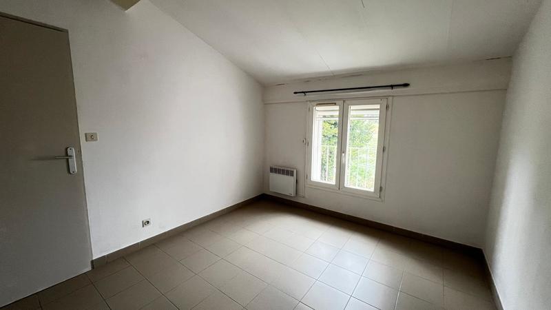 Immeuble - 90 m² - 4 pièces