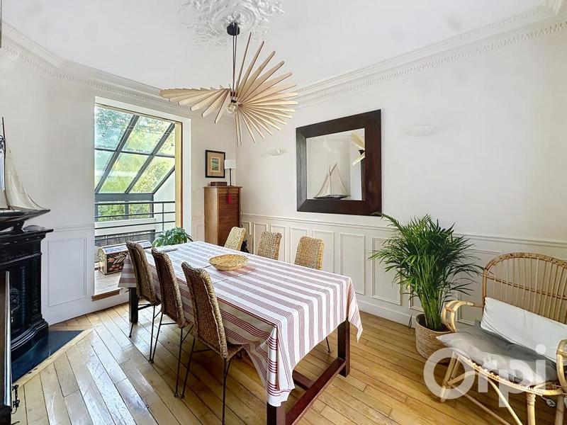 Maison - 105 m² - 6 pièces